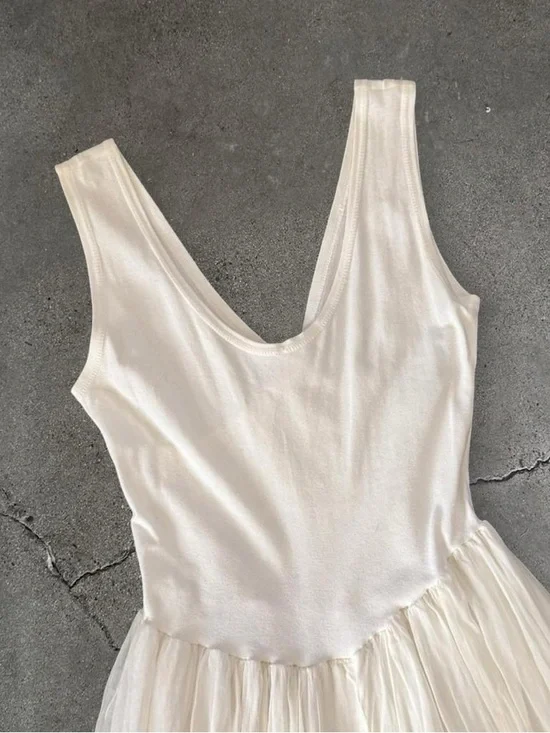 Vintage Ethereal White V-Neck Maxi Fairy Dress - Picture 7 of 7